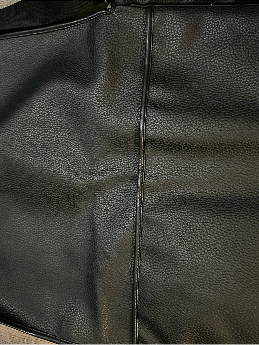 Black Men's Crossbody Messenger Bag - Minimal Leather Design